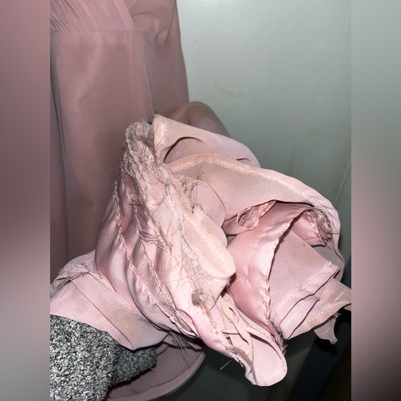 Formal Dress - Picture 2 of 9